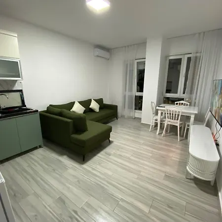 Nobon * Tirana